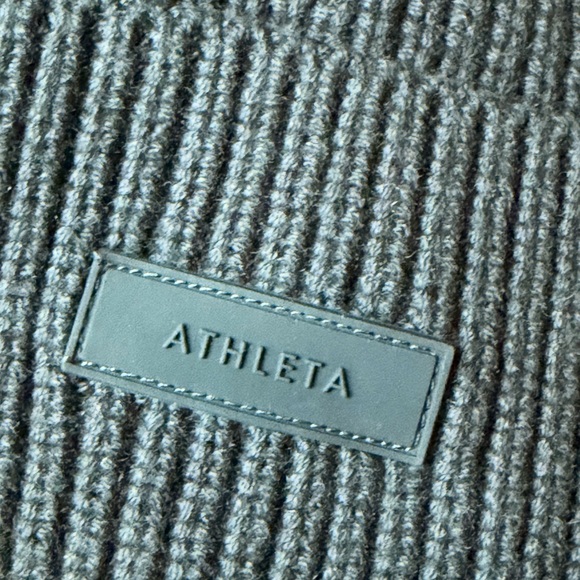 LOW START Athleta Ribbed Beanie - Picture 4 of 6